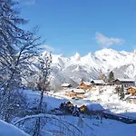 Apartment Le Refuge 1 *